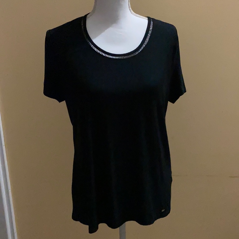 Tommy Hilfiger color black size L